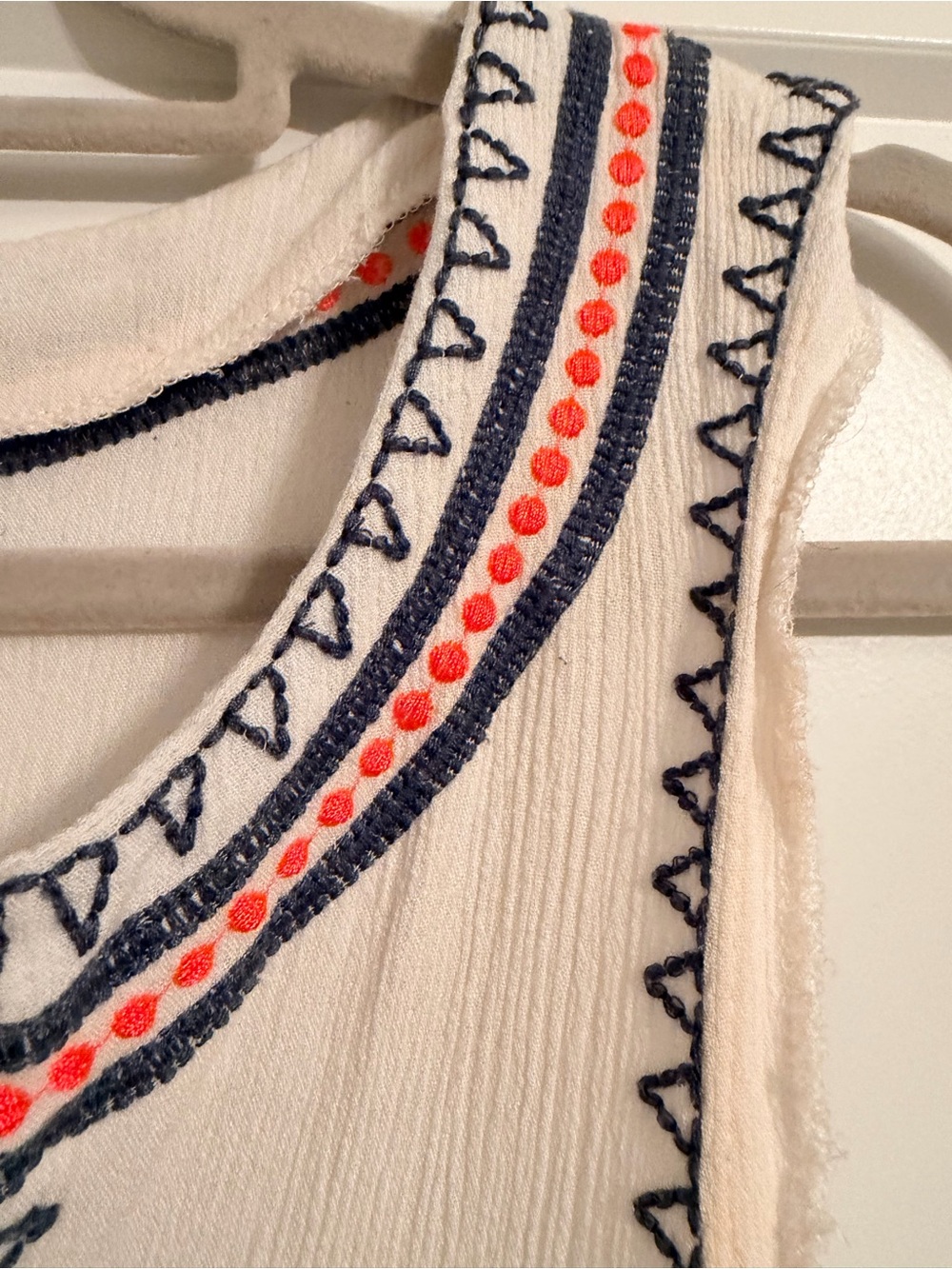 Marine Layer Cream Sleeveless Midi Dress with Navy & Coral Trim - Picture 7 of 10